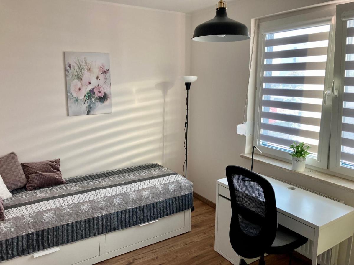 Apartament Lagiewniki クラクフ エクステリア 写真